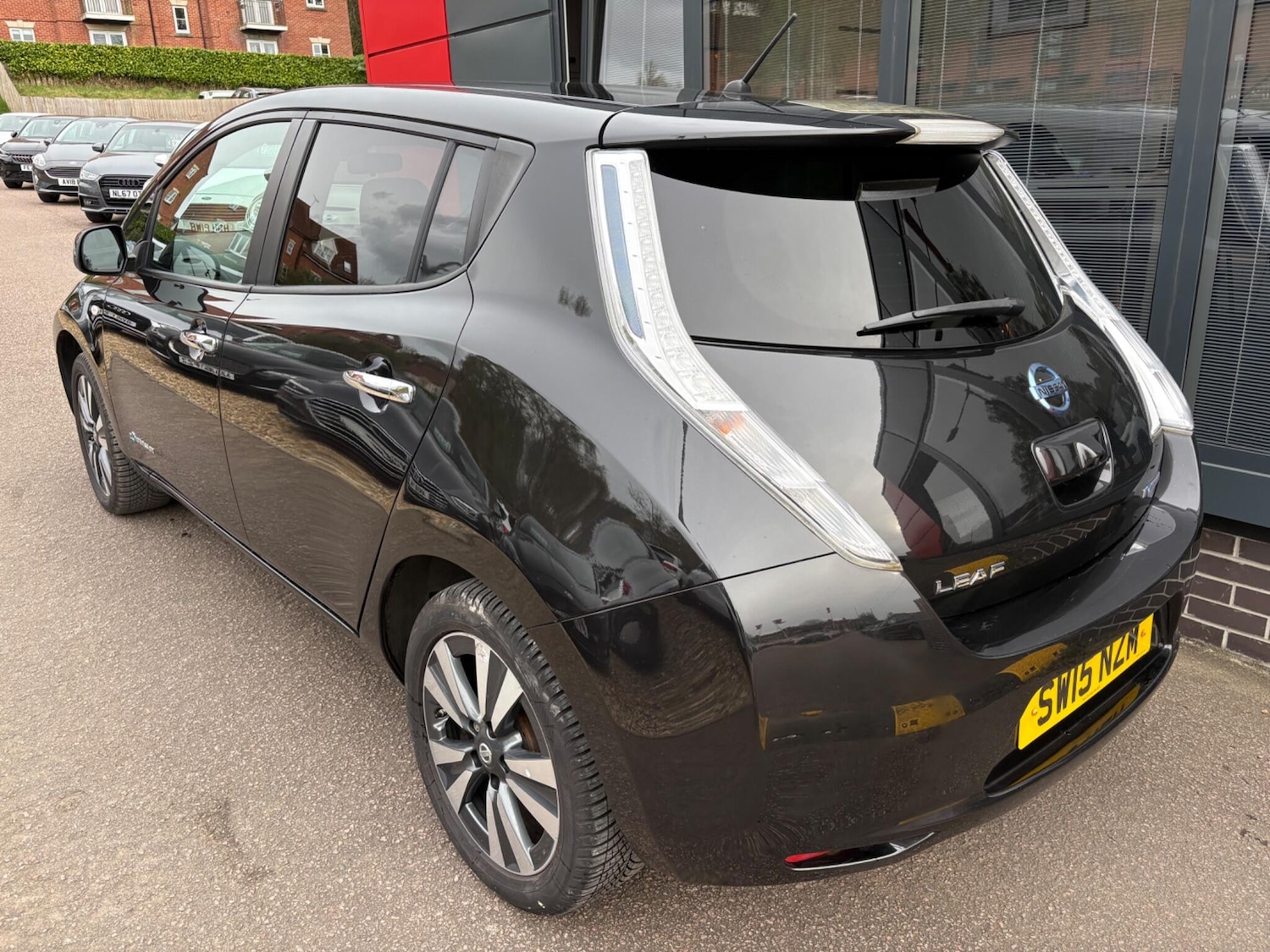 Used Nissan Leaf 2015 for sale - 78205143: Photo 5