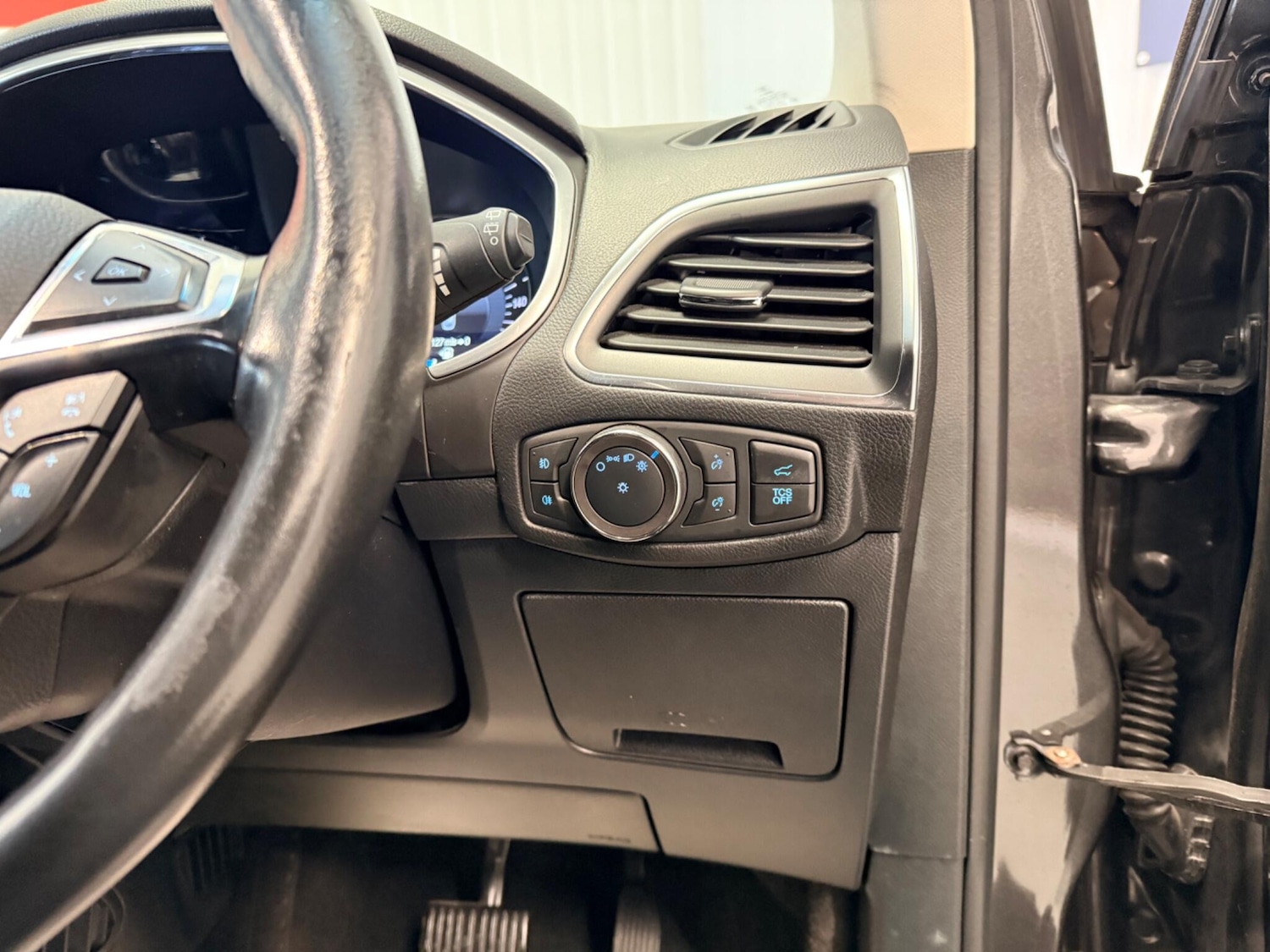 Used Ford Edge 2019 for sale - 77266897: Photo 27