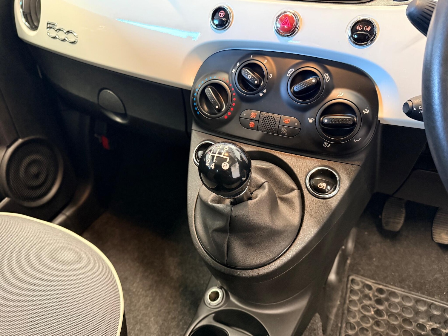 Used Fiat 500 2018 for sale - 76802251: Photo 30