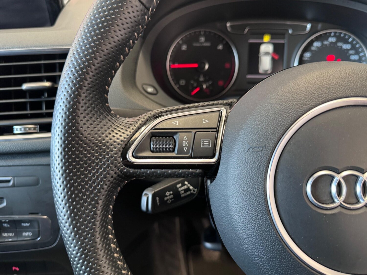 Used Audi Q3 2015 for sale - 76991856: Photo 21