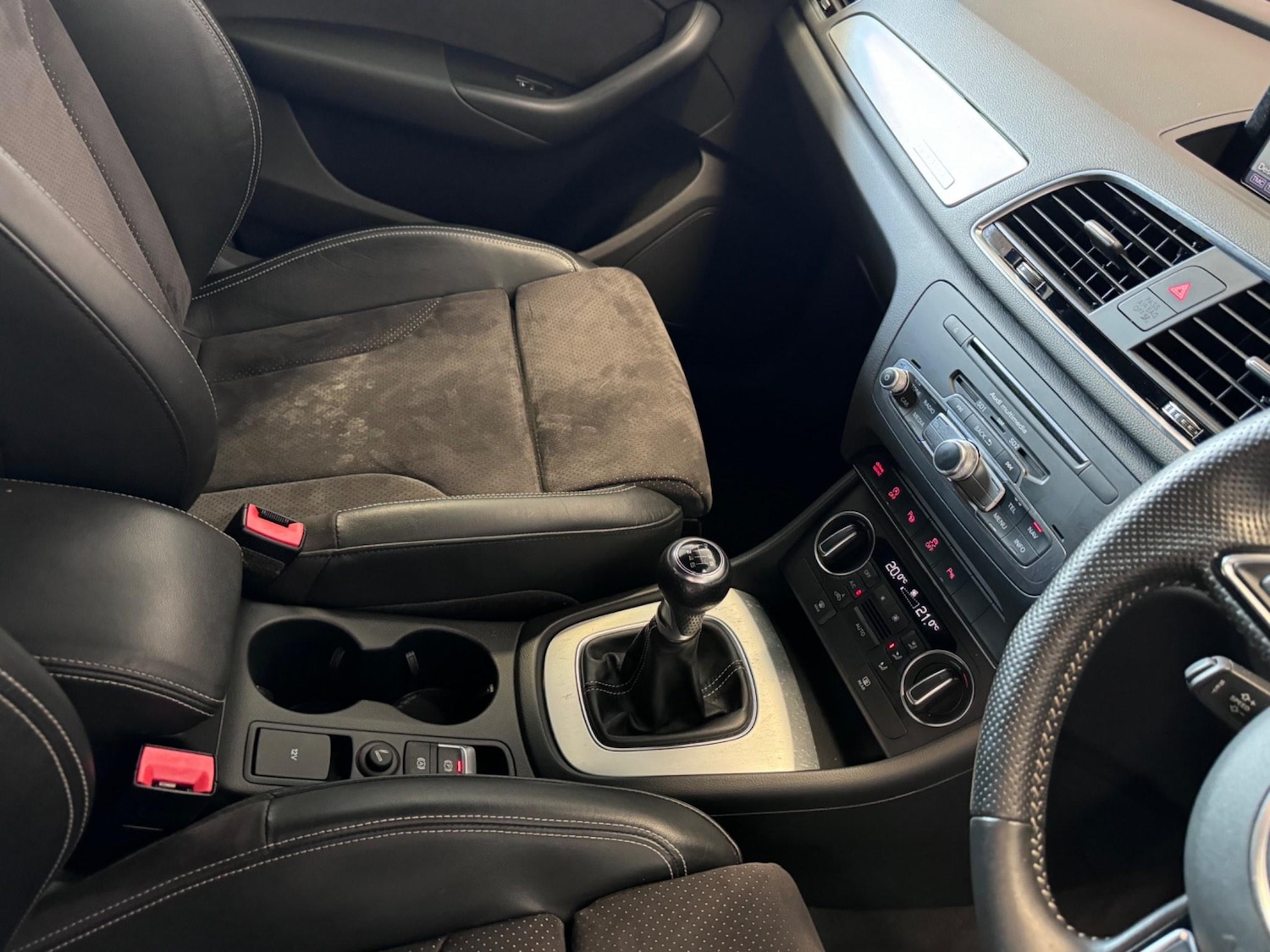 Used Audi Q3 2015 for sale - 76991856: Photo 28