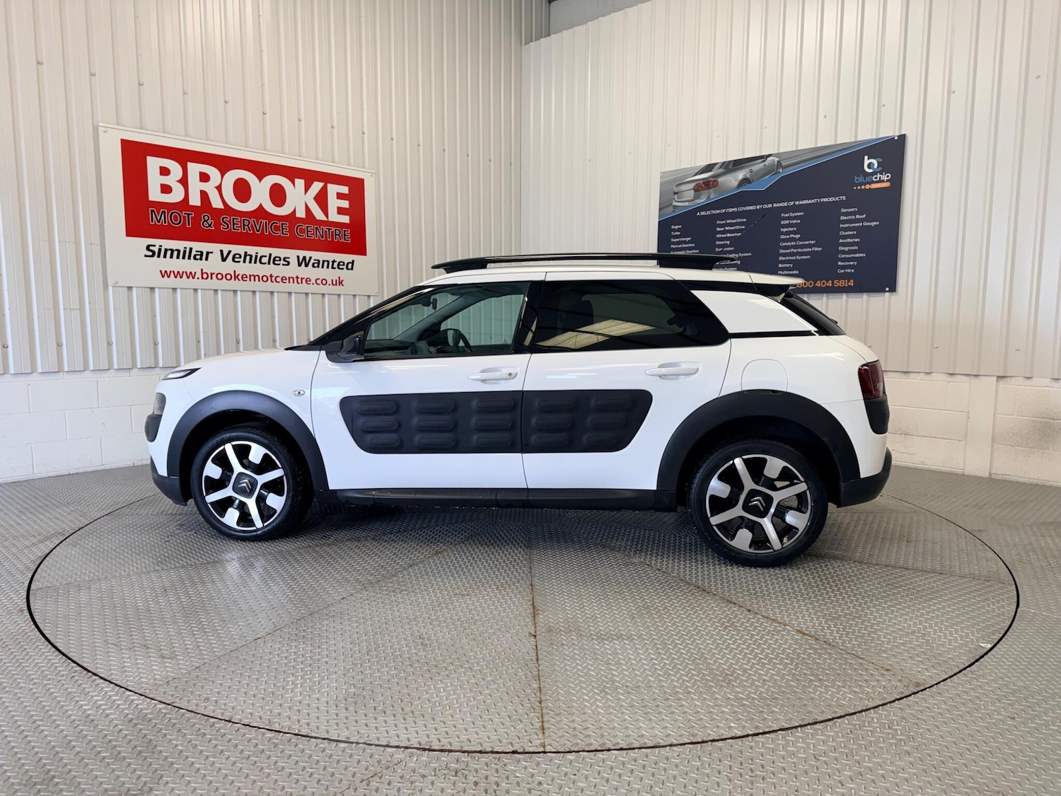 Used Citroen C4 Cactus for sale - 77793510: Photo 10