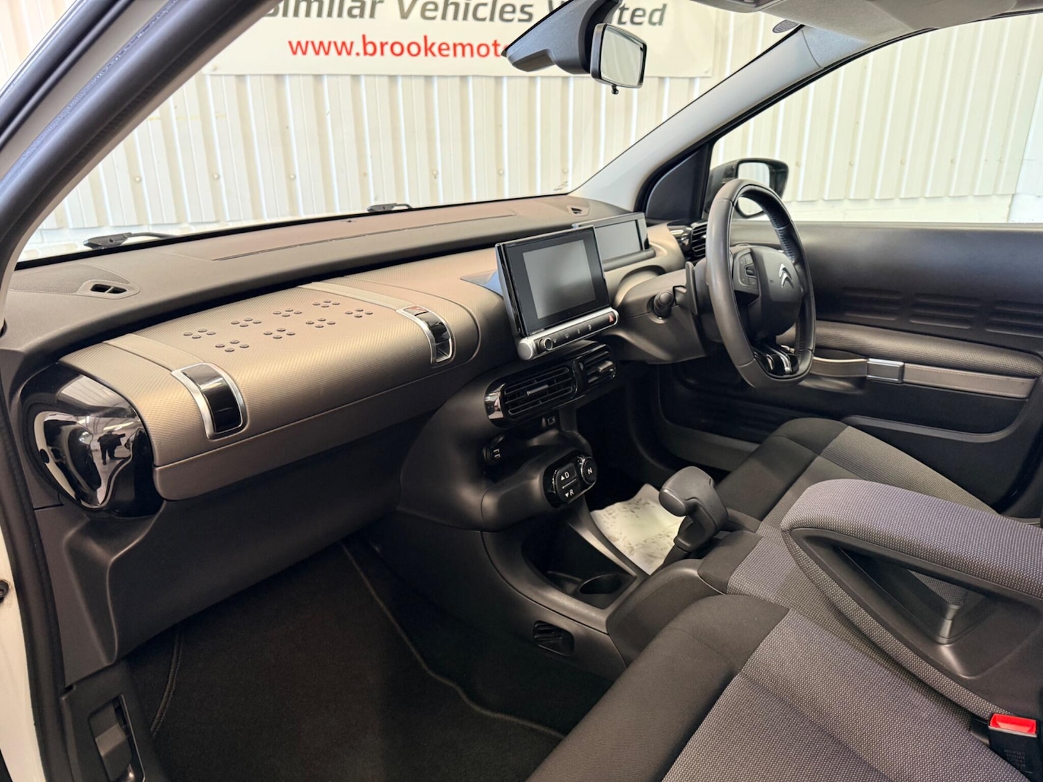 Used Citroen C4 Cactus for sale - 77793510: Photo 9