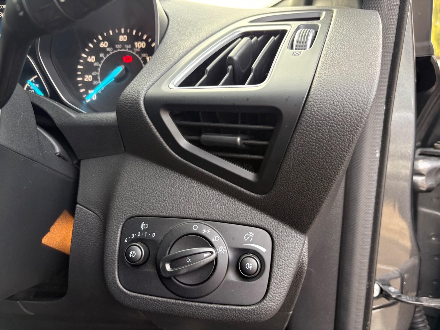 Used Ford Kuga 2018 for sale - 76108674: Photo 17