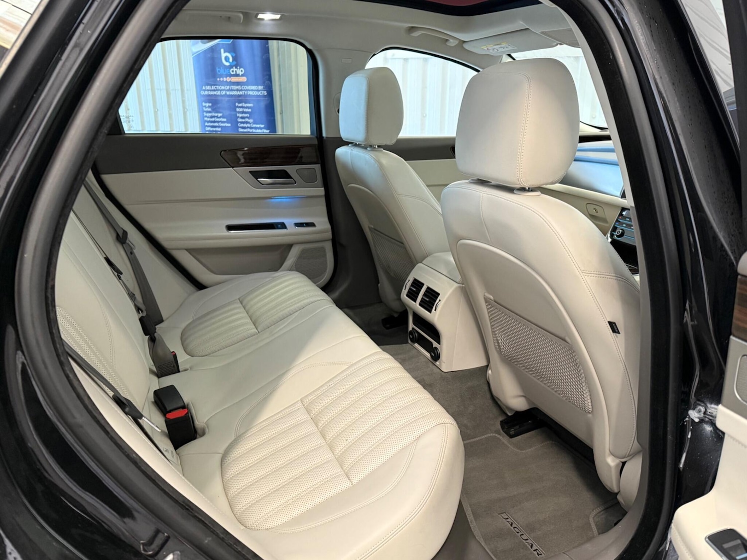 Used Jaguar XF 2018 for sale - 77625189: Photo 20