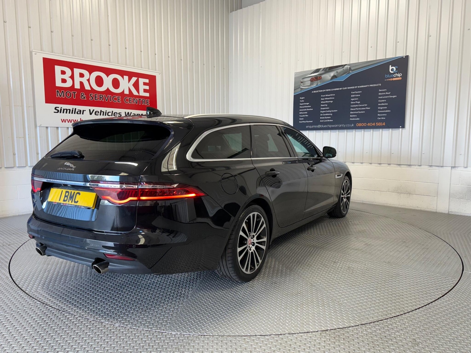 Used Jaguar XF 2018 for sale - 77625189: Photo 7