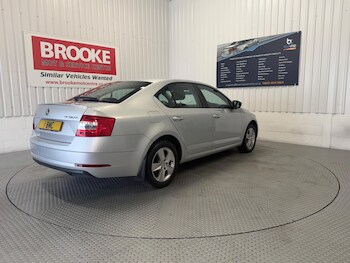 Used Skoda Octavia 2018 for sale - 79564525: Photo