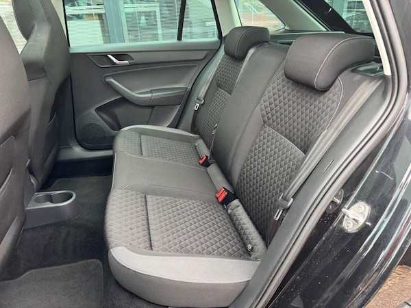Used Skoda Rapid Spaceback 2016 for sale - 76152340: Photo 20