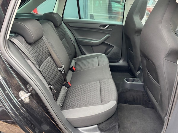 Used Skoda Rapid Spaceback 2016 for sale - 76152340: Photo 28
