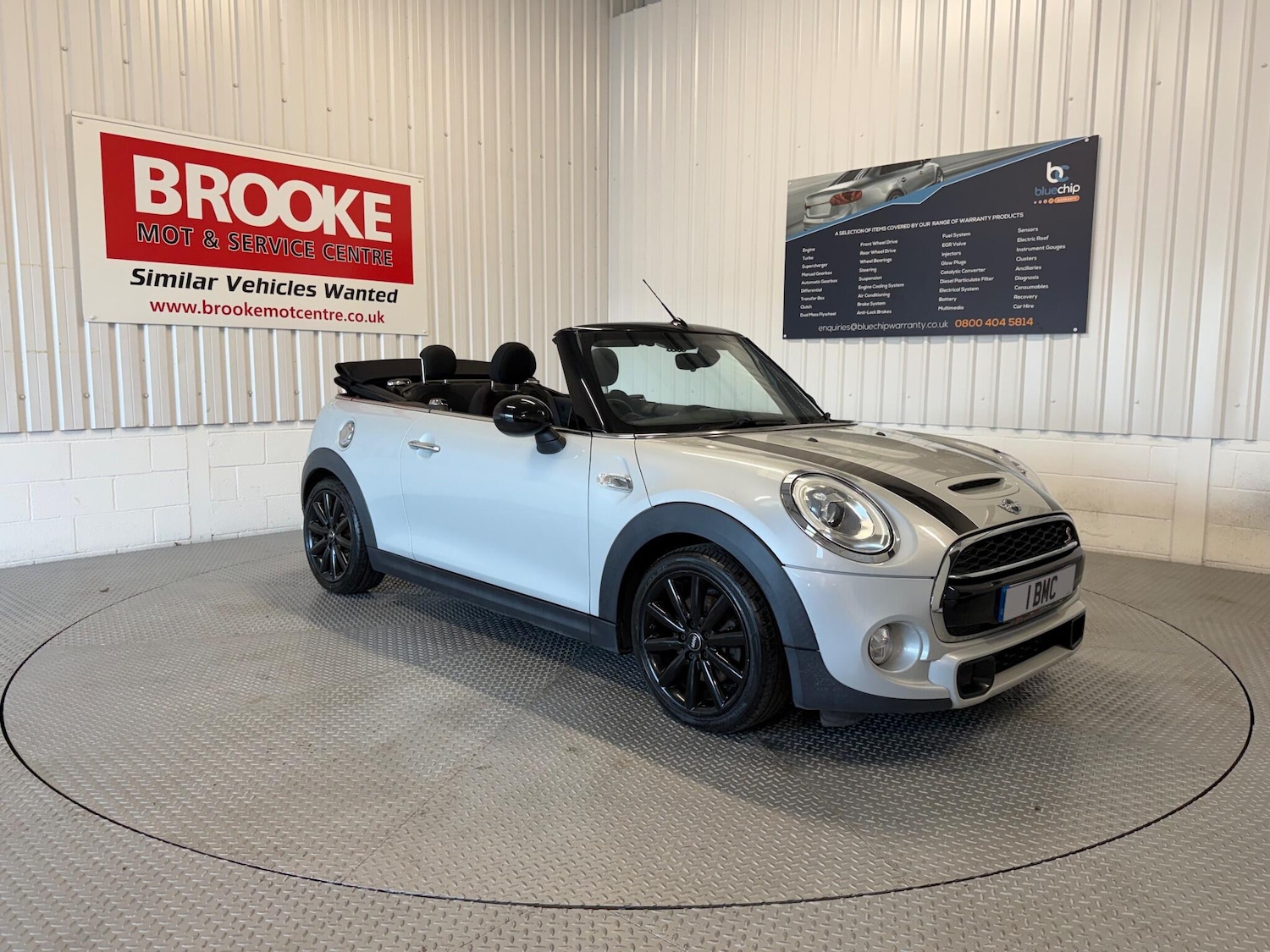 Used MINI Convertible 2016 for sale - 77229760: Photo 11