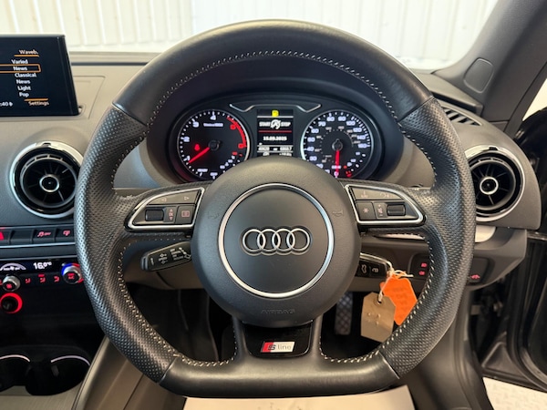 Used Audi A3 Cabriolet 2015 for sale - 76270105: Photo 21