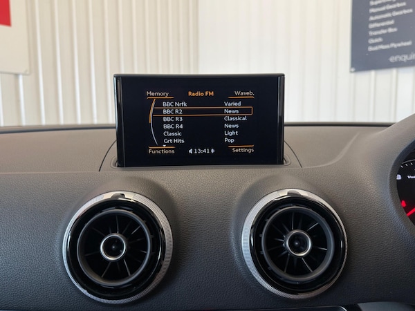 Used Audi A3 Cabriolet 2015 for sale - 76270105: Photo 27
