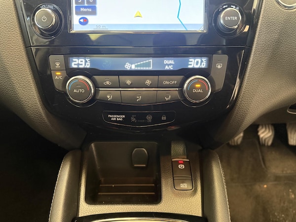 Used Nissan Qashqai 2018 for sale - 76227830: Photo 26