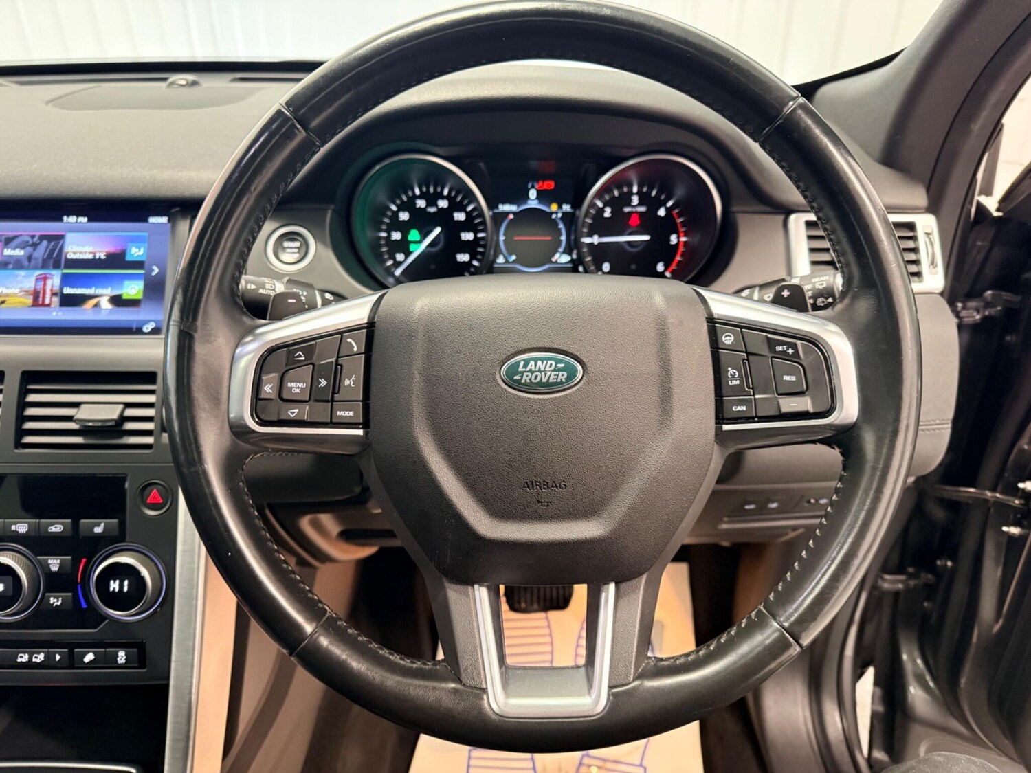 Used Land Rover Discovery Sport for sale - 77550281: Photo 20