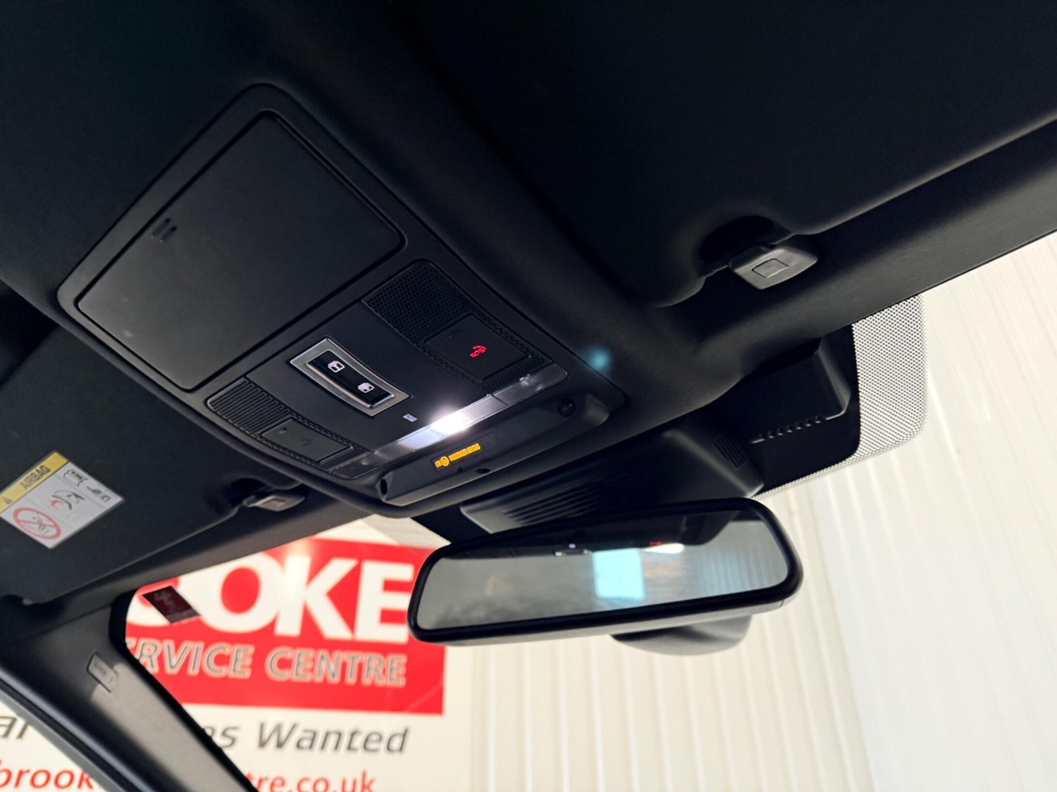 Used Land Rover Discovery Sport for sale - 77550281: Photo 28