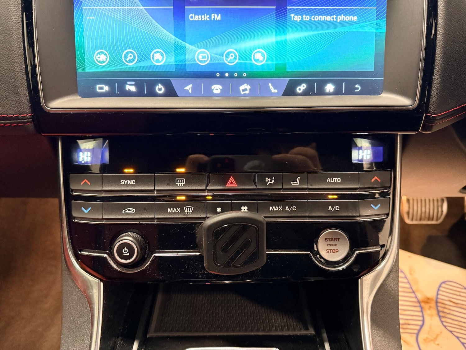 Used Jaguar XE 2019 for sale - 77039825: Photo 25