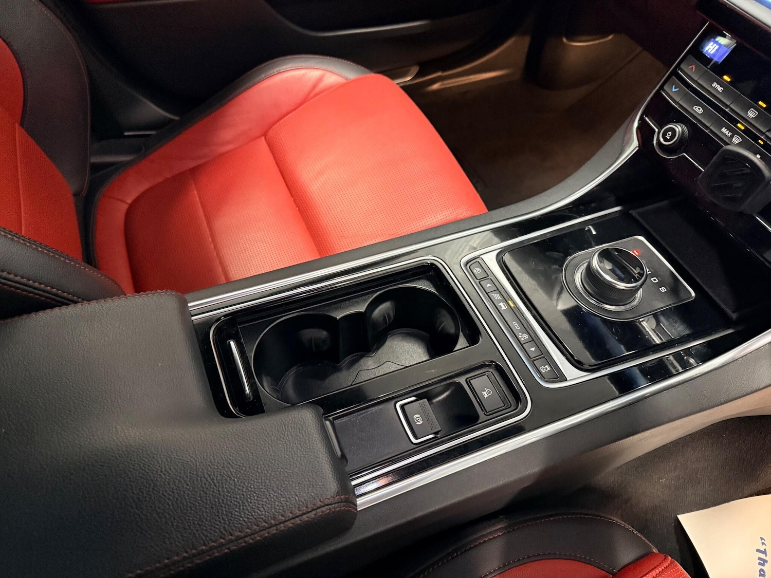 Used Jaguar XE 2019 for sale - 77039825: Photo 28