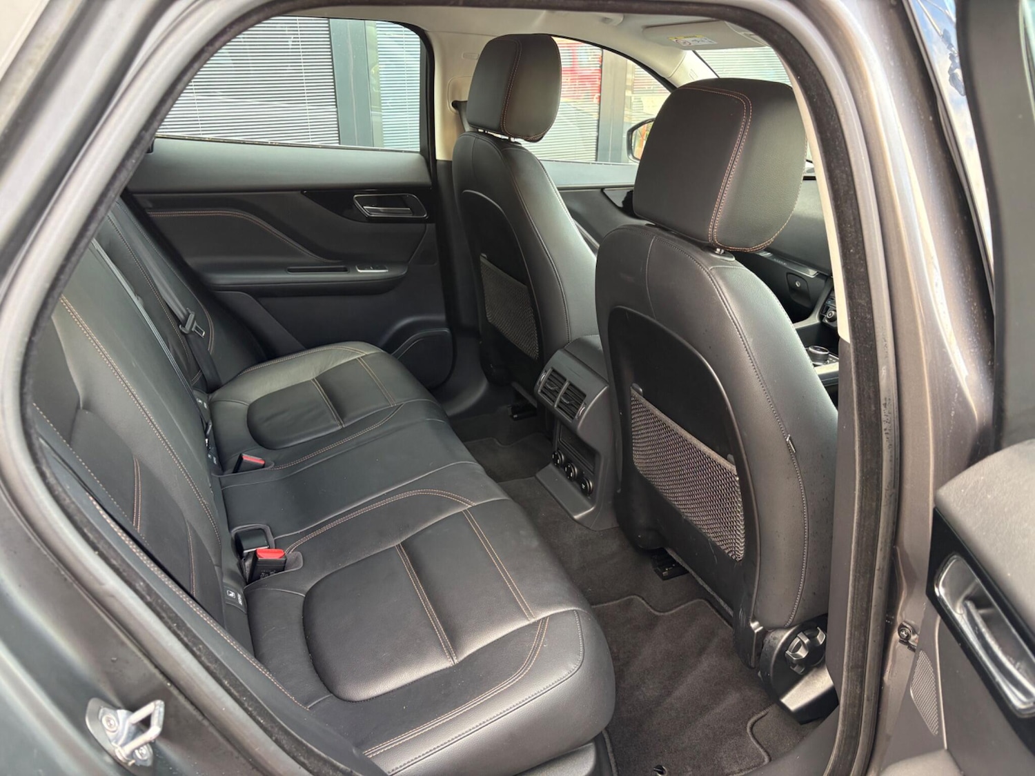 Used Jaguar F-Pace 2018 for sale - 76584278: Photo 13