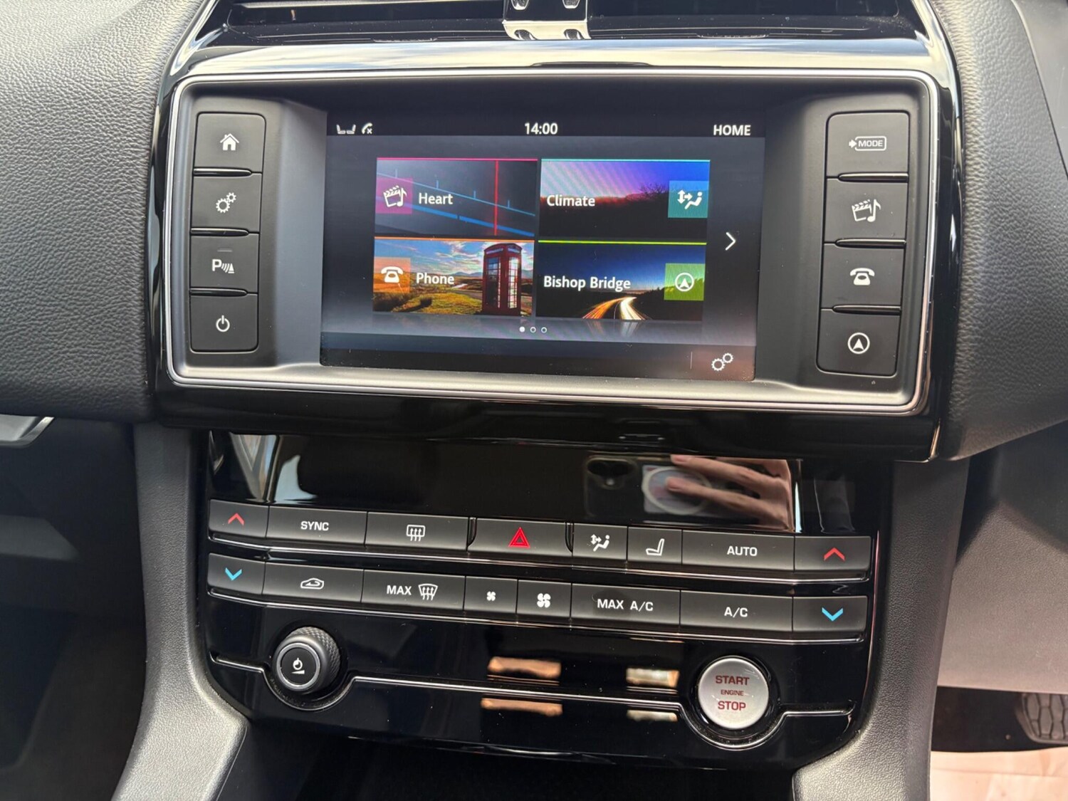 Used Jaguar F-Pace 2018 for sale - 76584278: Photo 25