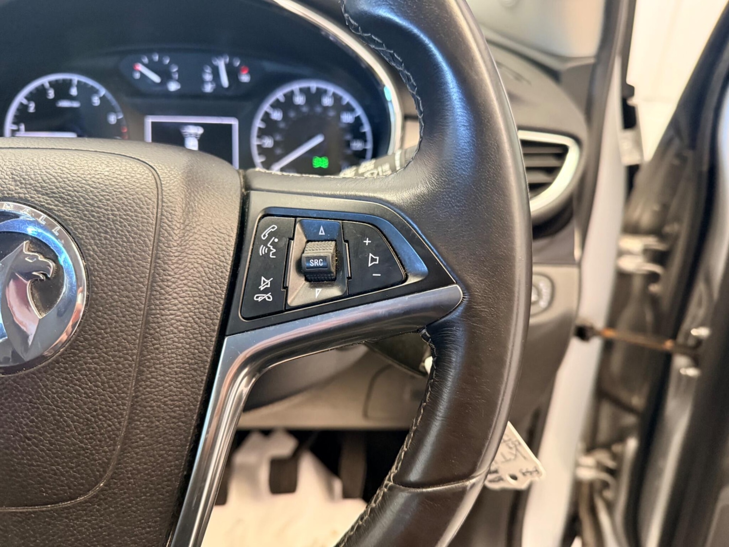 Used Vauxhall Mokka X 2017 for sale - 77939531: Photo 21