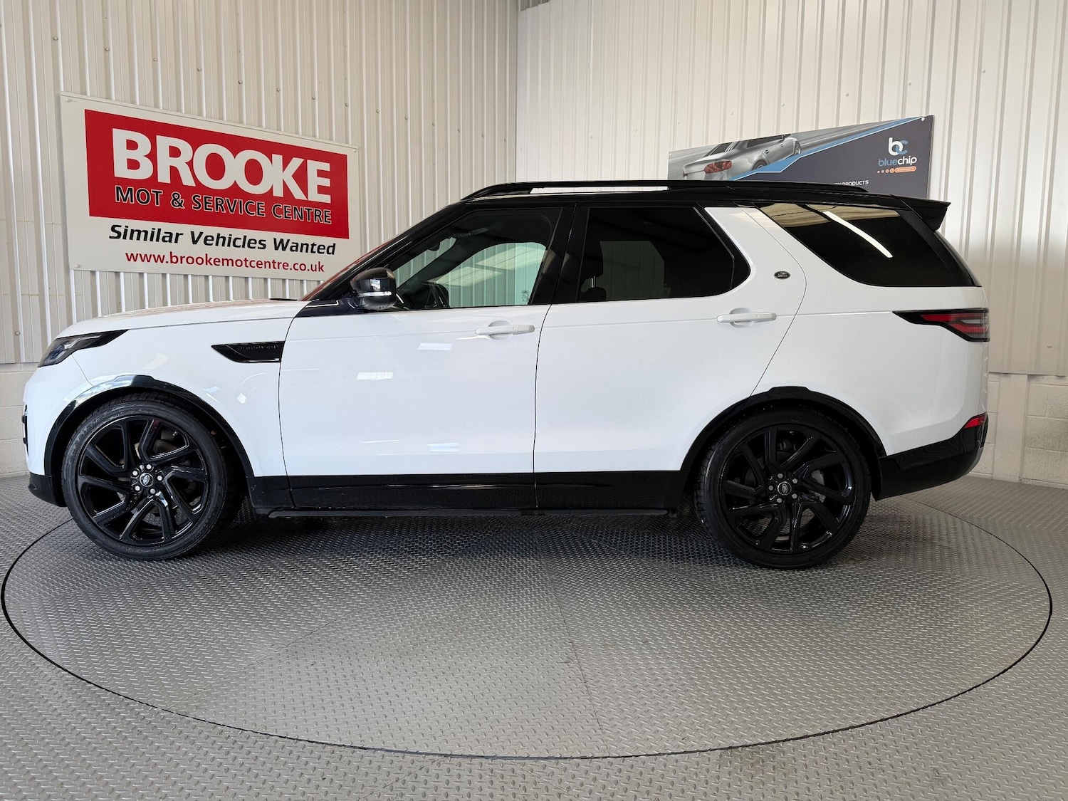 Used Land Rover Discovery 2018 for sale - 76521727: Photo 10