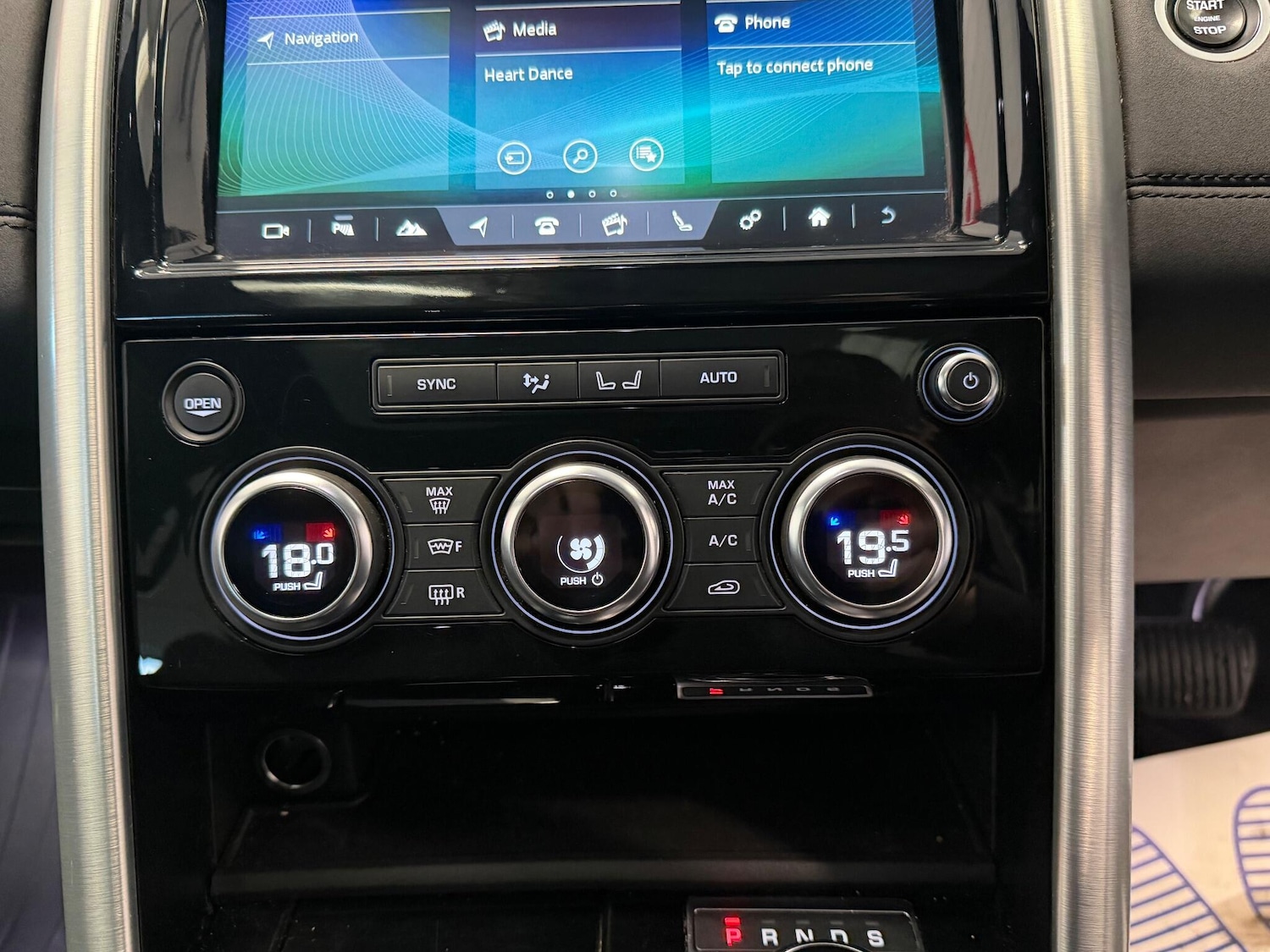 Used Land Rover Discovery 2018 for sale - 76521727: Photo 25