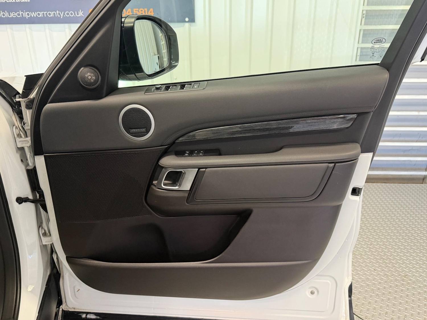 Used Land Rover Discovery 2018 for sale - 76521727: Photo 27