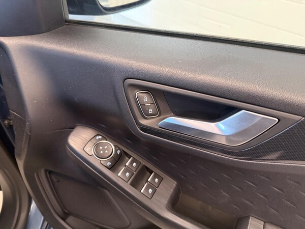Used Ford Kuga 2021 for sale - 74653907: Photo 22
