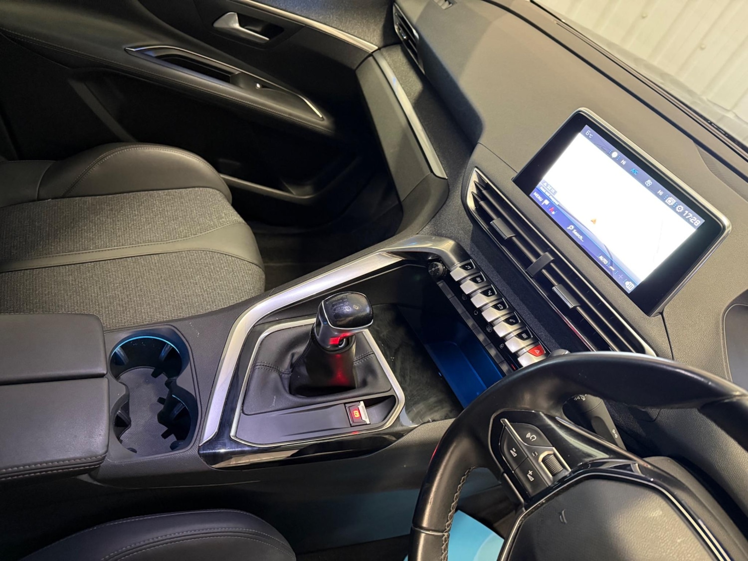 Used Peugeot 3008 2020 for sale - 77237903: Photo 24