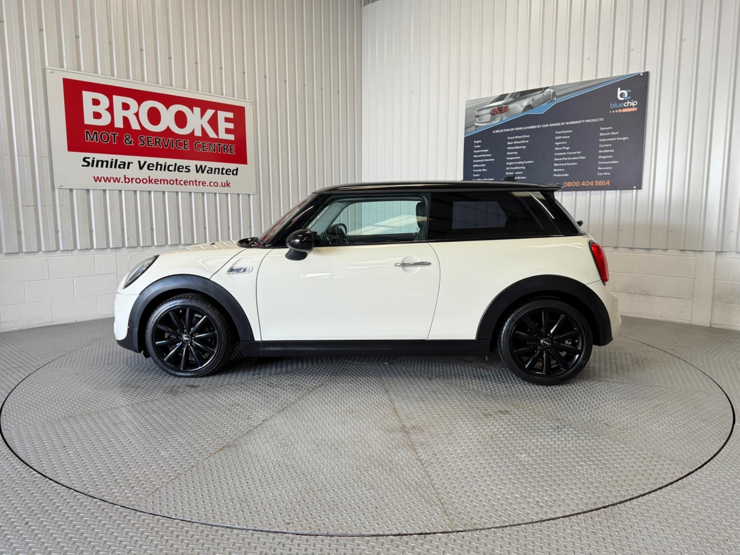 Used MINI Hatch 2015 for sale - 77242445: Photo 11