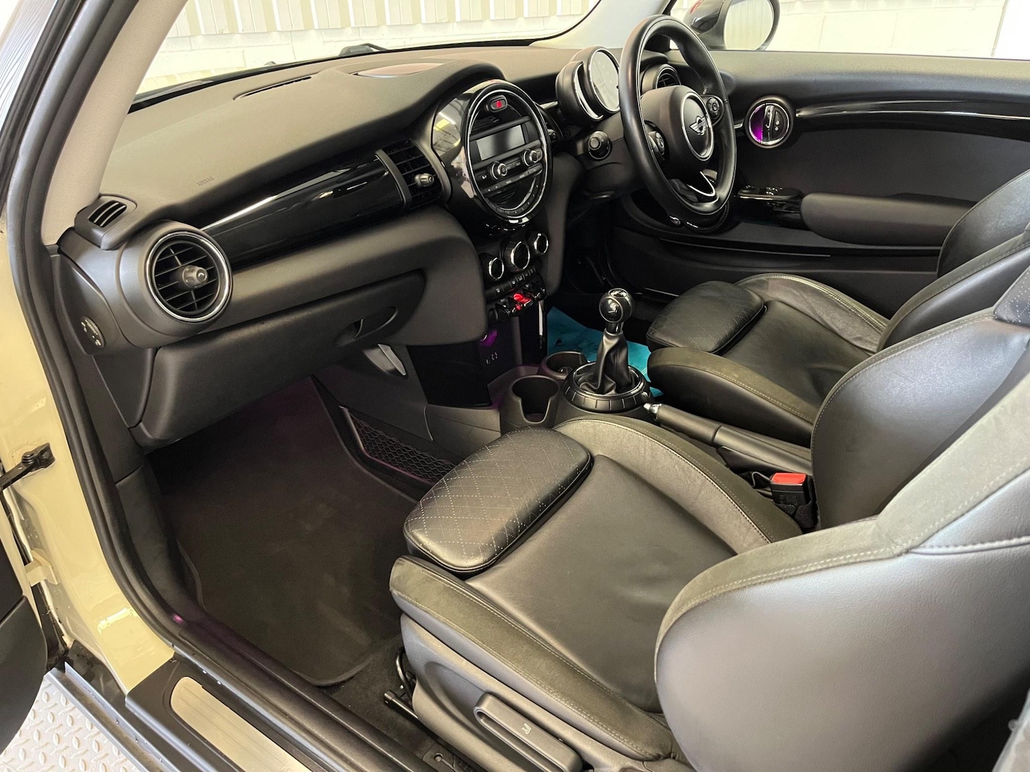 Used MINI Hatch 2015 for sale - 77242445: Photo 14