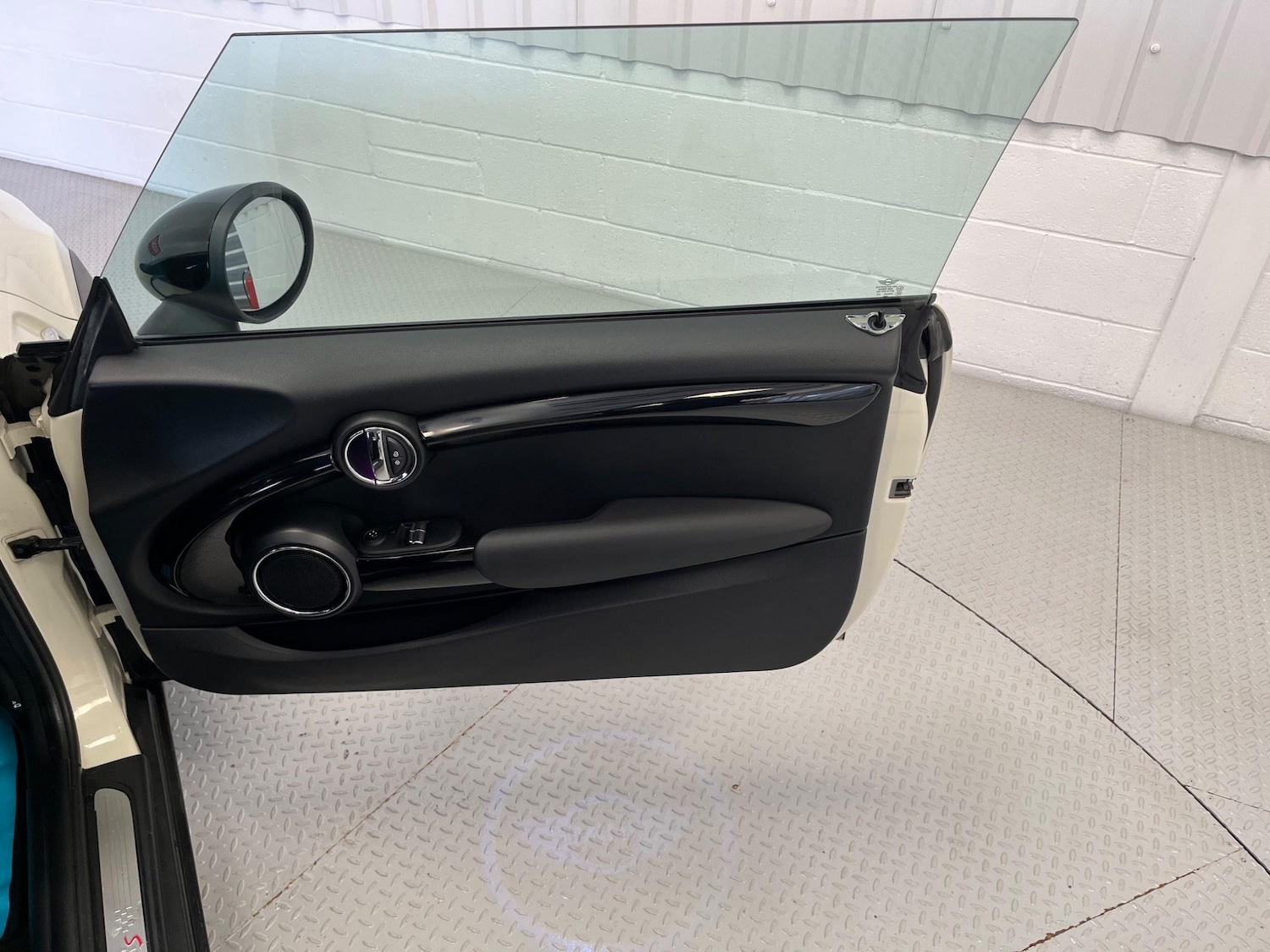 Used MINI Hatch 2015 for sale - 77242445: Photo 15