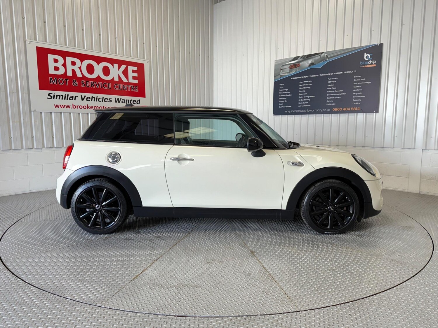 Used MINI Hatch 2015 for sale - 77242445: Photo 7