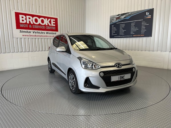 Used Hyundai i10 2017 for sale - 73246286: Photo 1