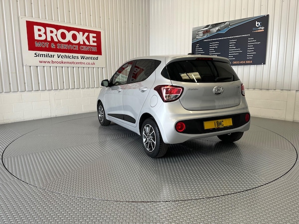 Used Hyundai i10 2017 for sale - 73246286: Photo 6
