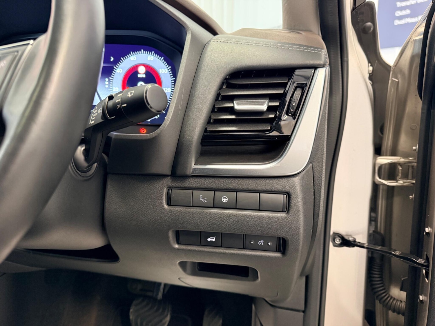 Used Nissan X-Trail 2022 for sale - 77646561: Photo 27