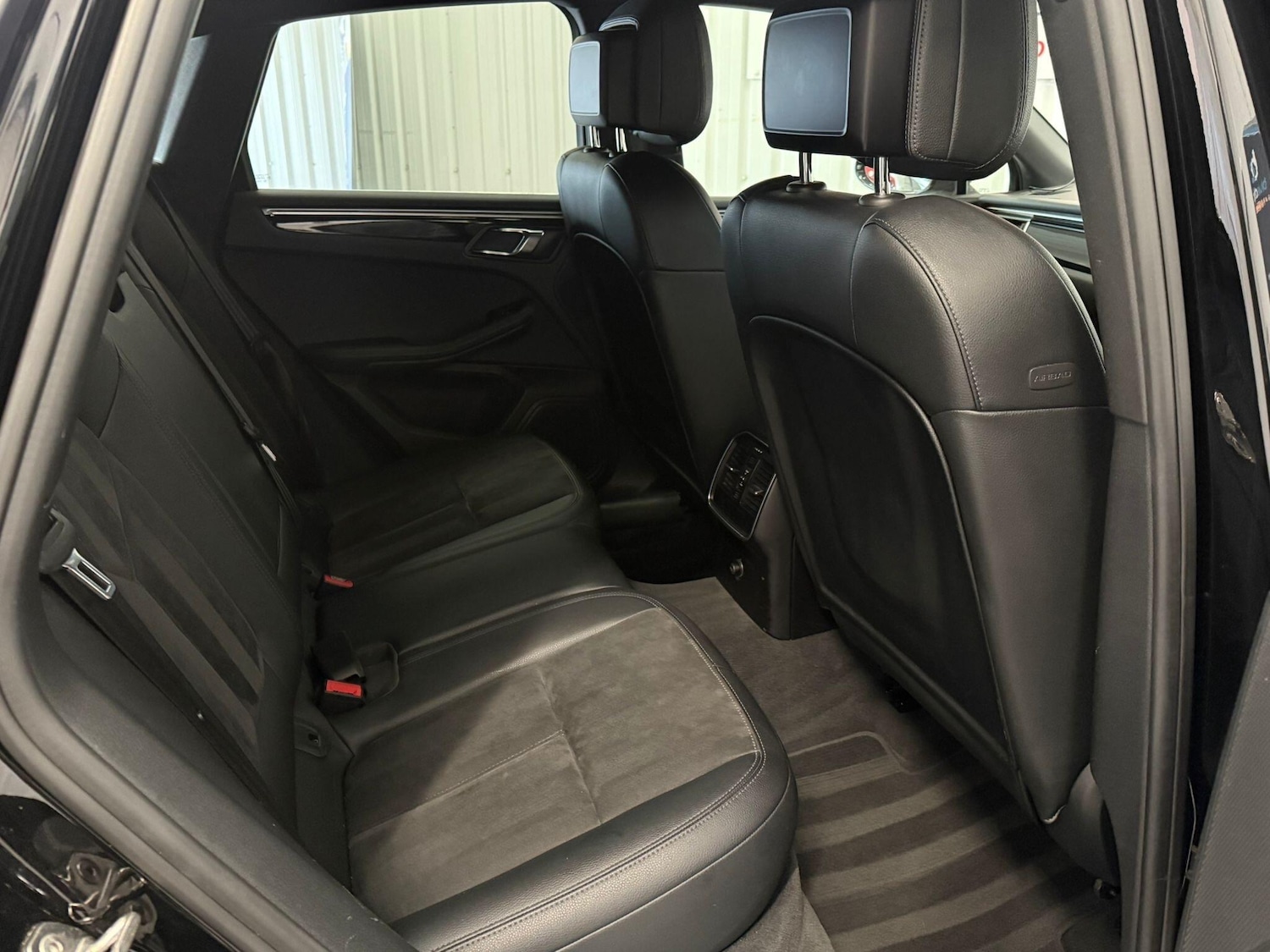 Used Porsche Macan 2016 for sale - 76167402: Photo 20