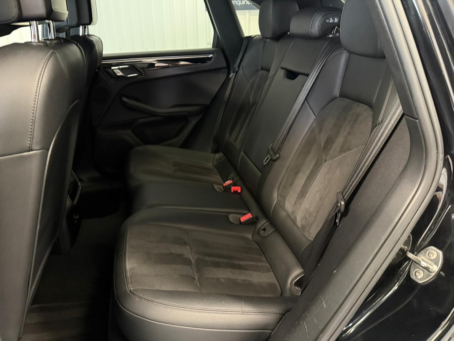 Used Porsche Macan 2016 for sale - 76167402: Photo 31