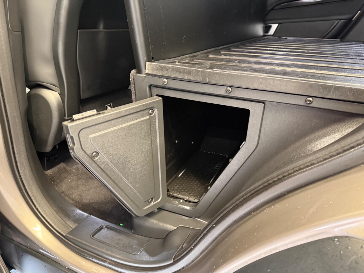 Used Land Rover Discovery 2022 for sale - 77993749: Photo 20