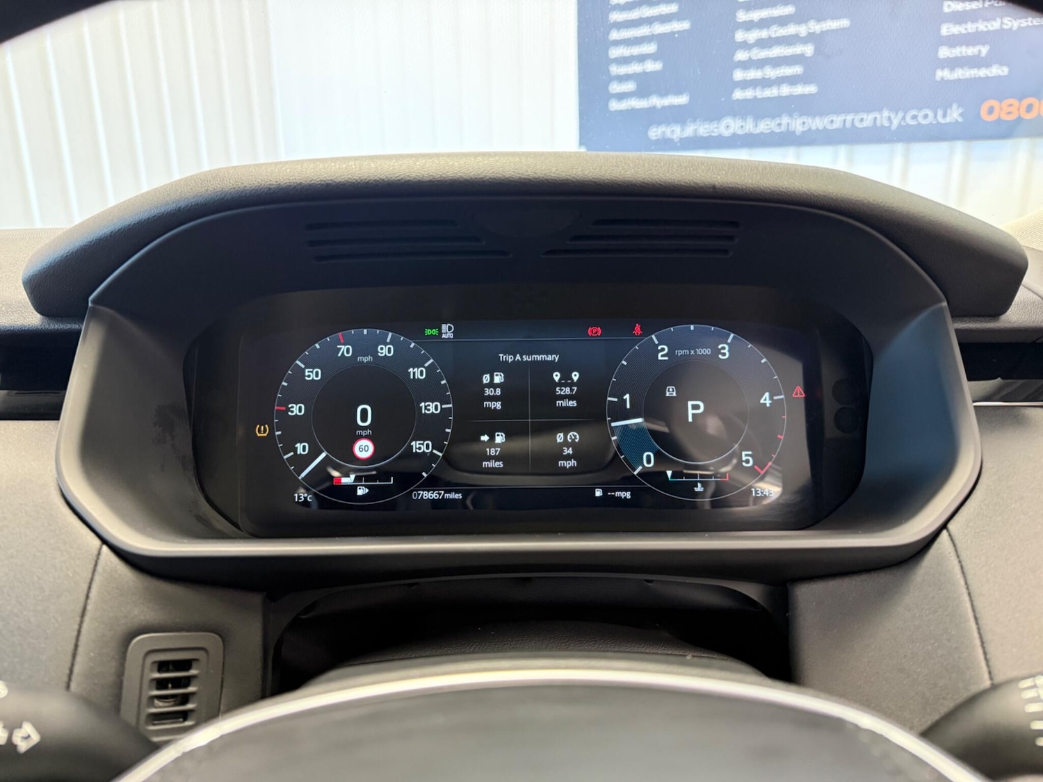 Used Land Rover Discovery 2022 for sale - 77993749: Photo 32