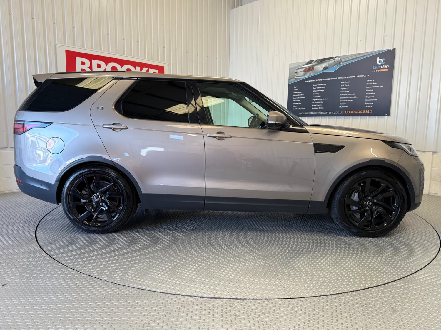 Used Land Rover Discovery 2022 for sale - 77993749: Photo 6