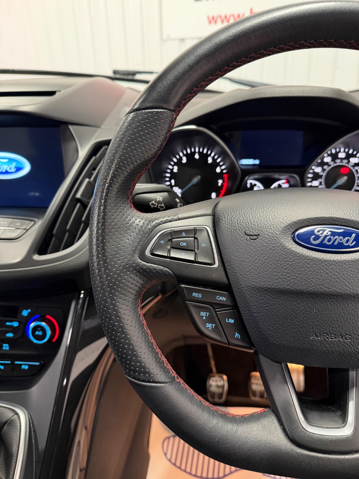 Used Ford Kuga 2019 for sale - 77559930: Photo 19