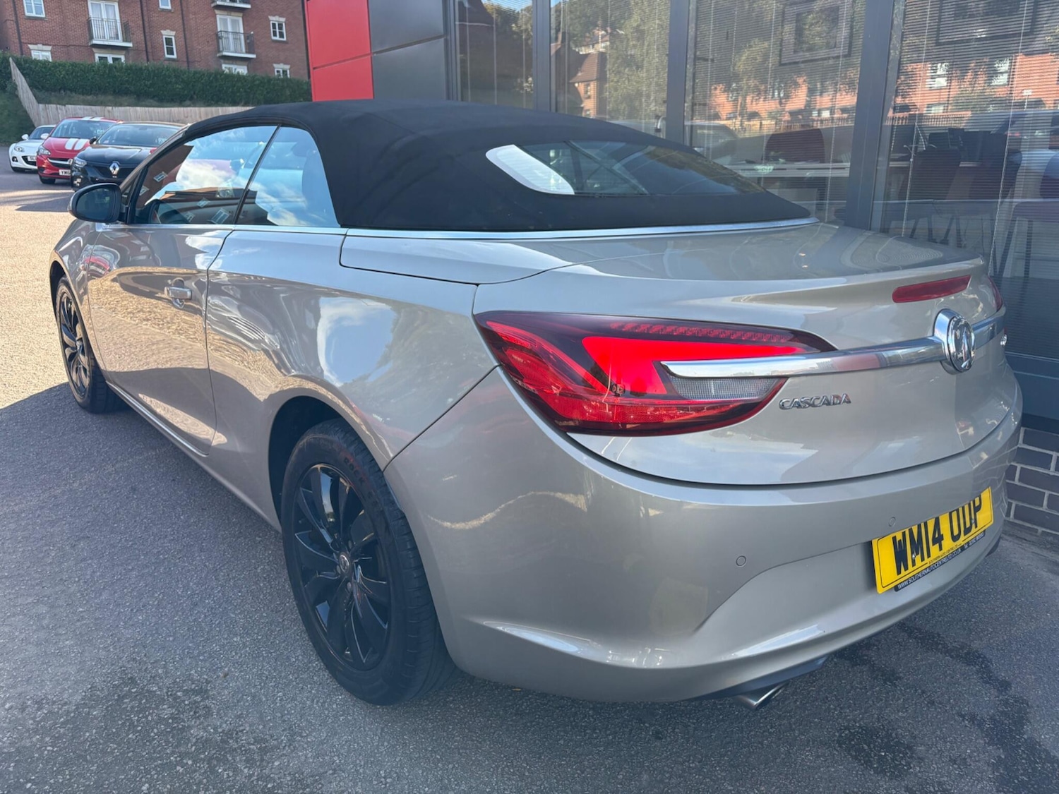 Used Vauxhall Cascada 2014 for sale - 77238444: Photo 6