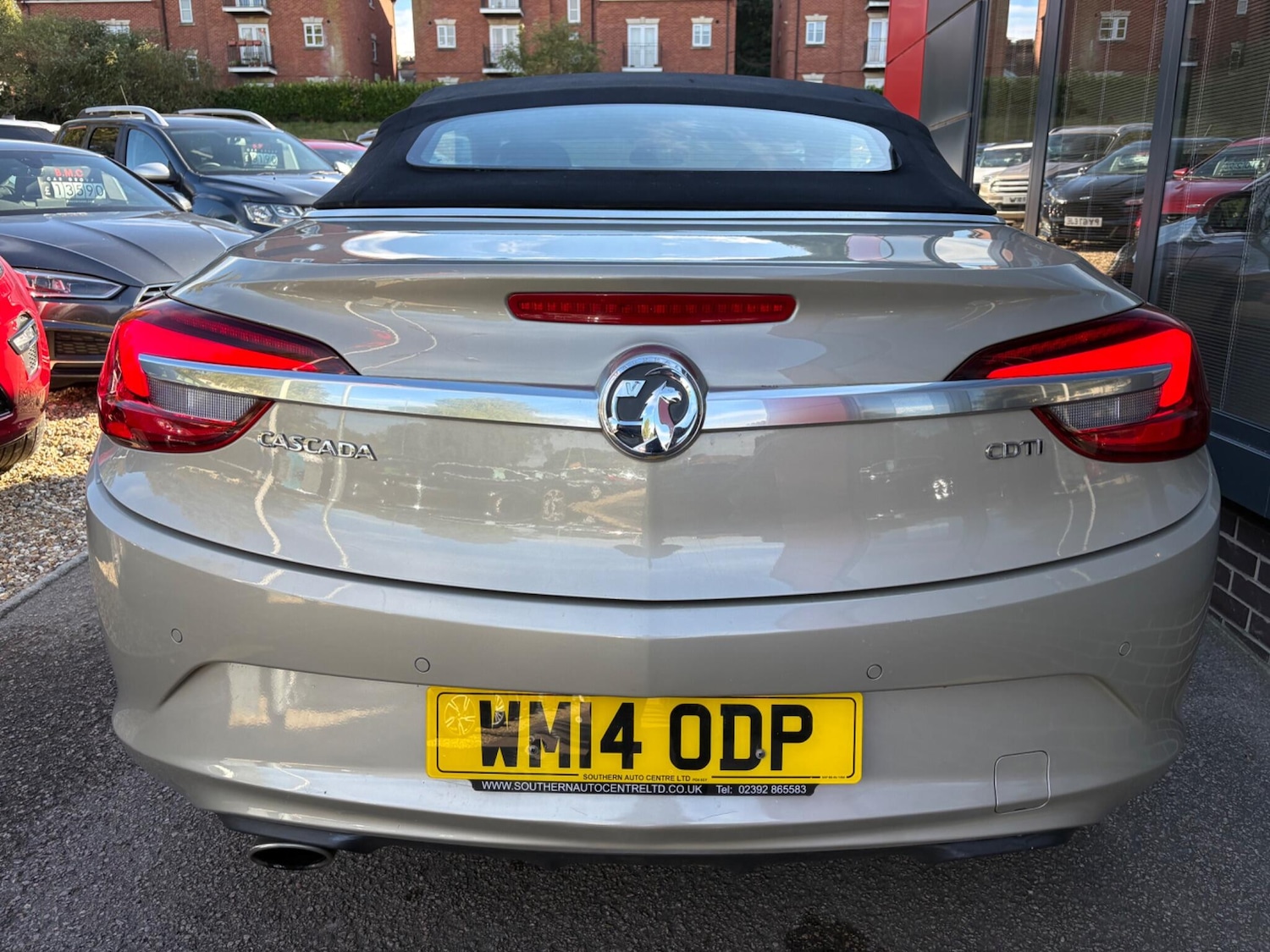 Used Vauxhall Cascada 2014 for sale - 77238444: Photo 7