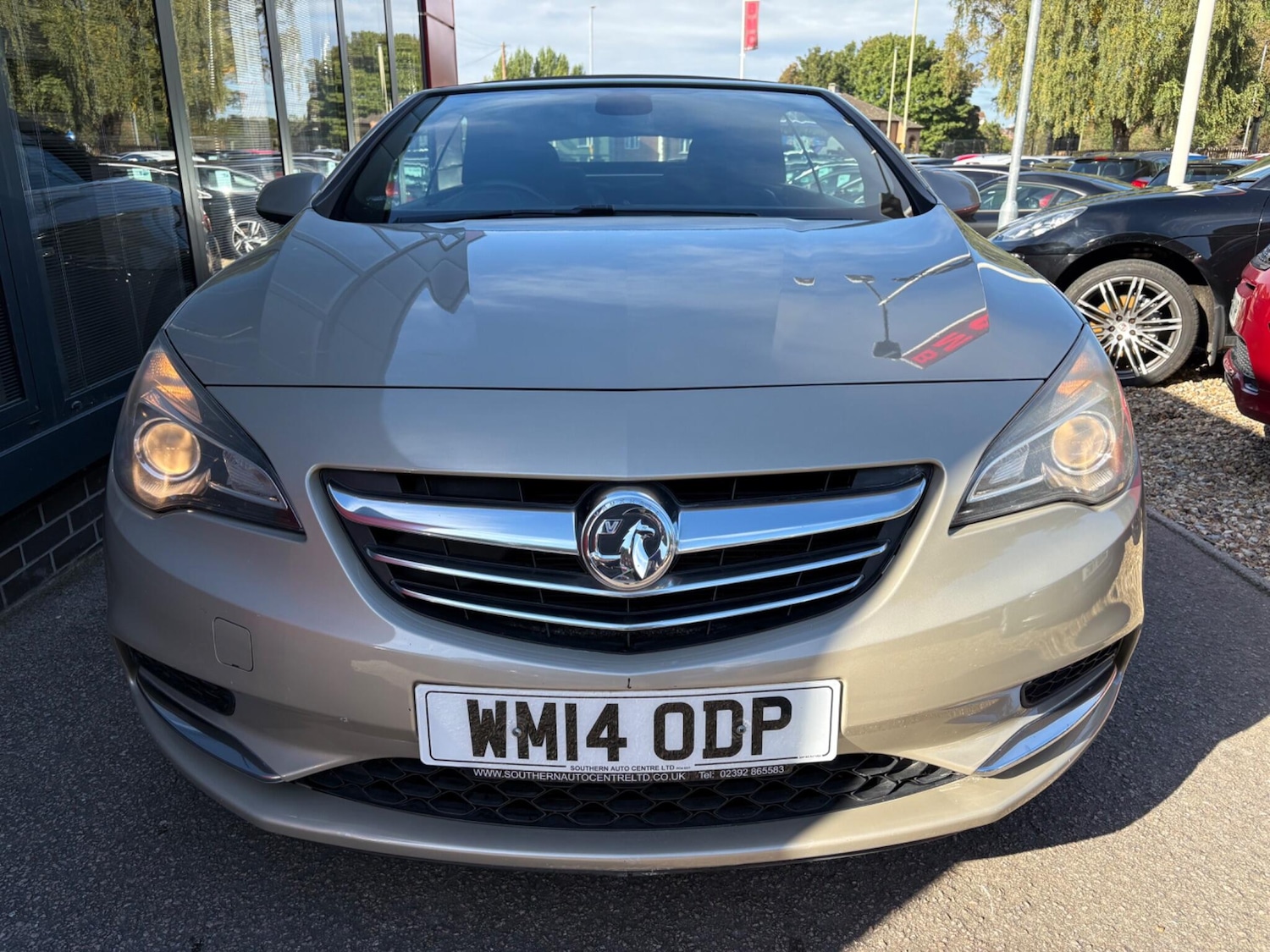 Used Vauxhall Cascada 2014 for sale - 77238444: Photo 8