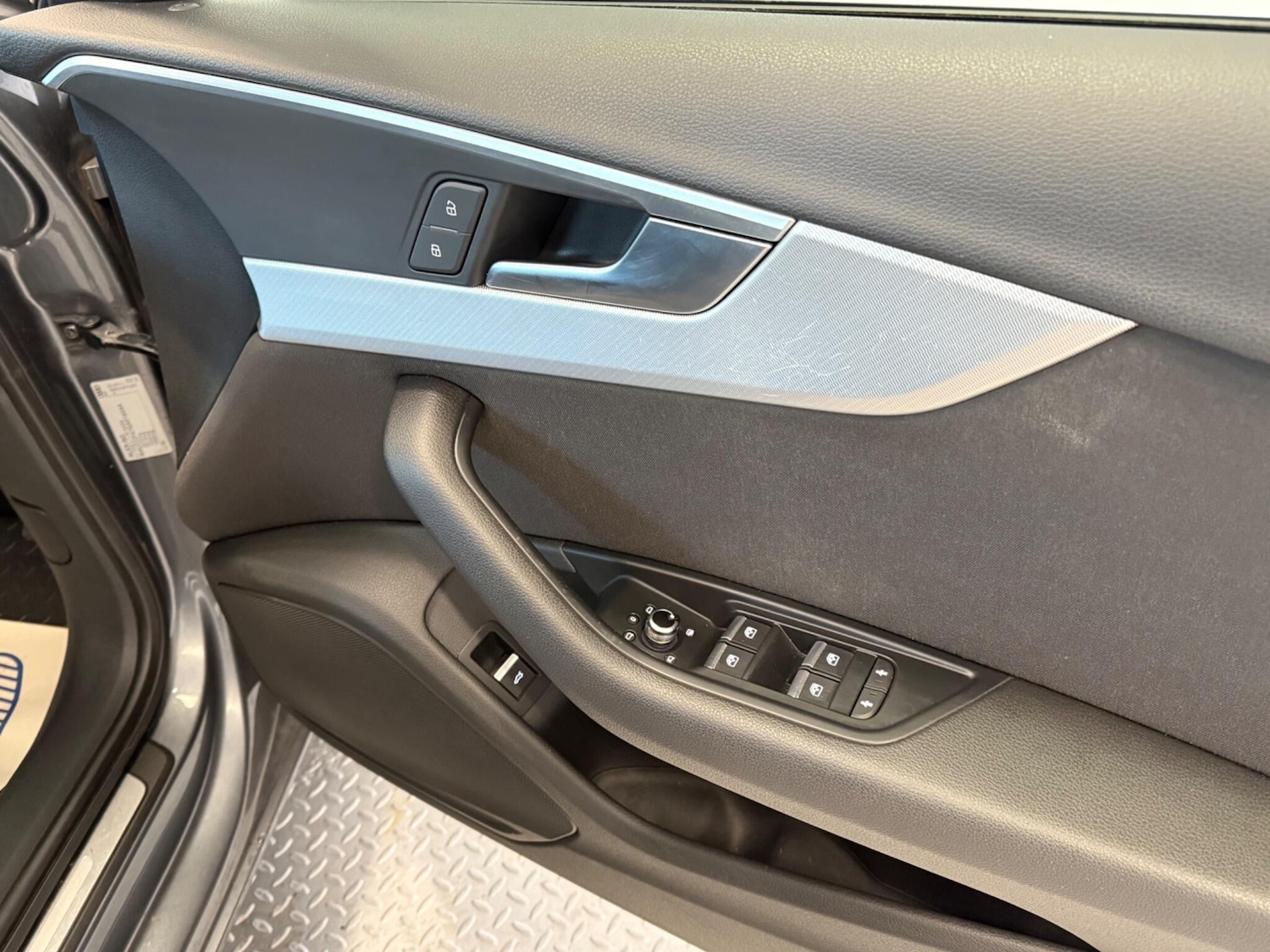 Used Audi A4 2016 for sale - 76348901: Photo 21