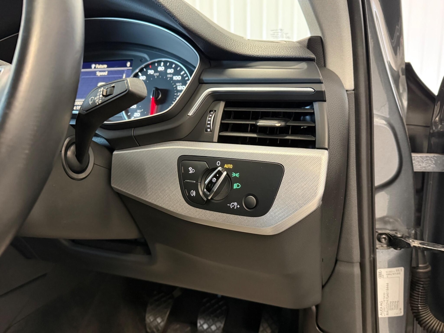 Used Audi A4 2016 for sale - 76348901: Photo 26