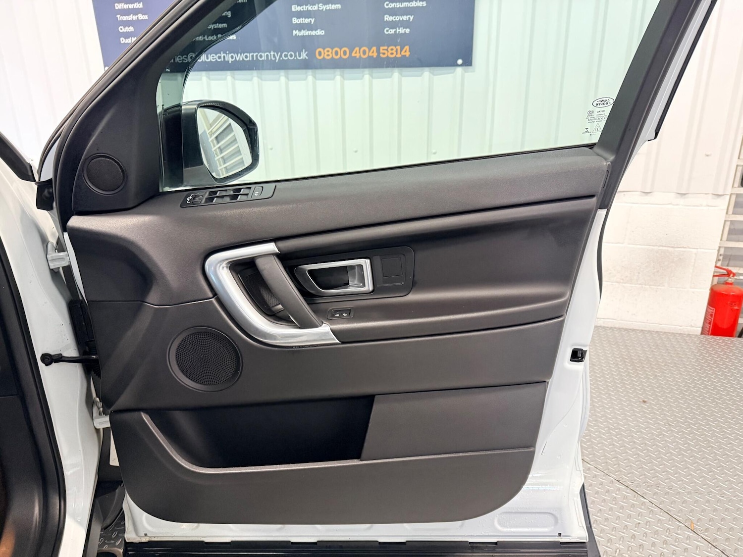 Used Land Rover Discovery Sport 2016 for sale - 76953292: Photo 21