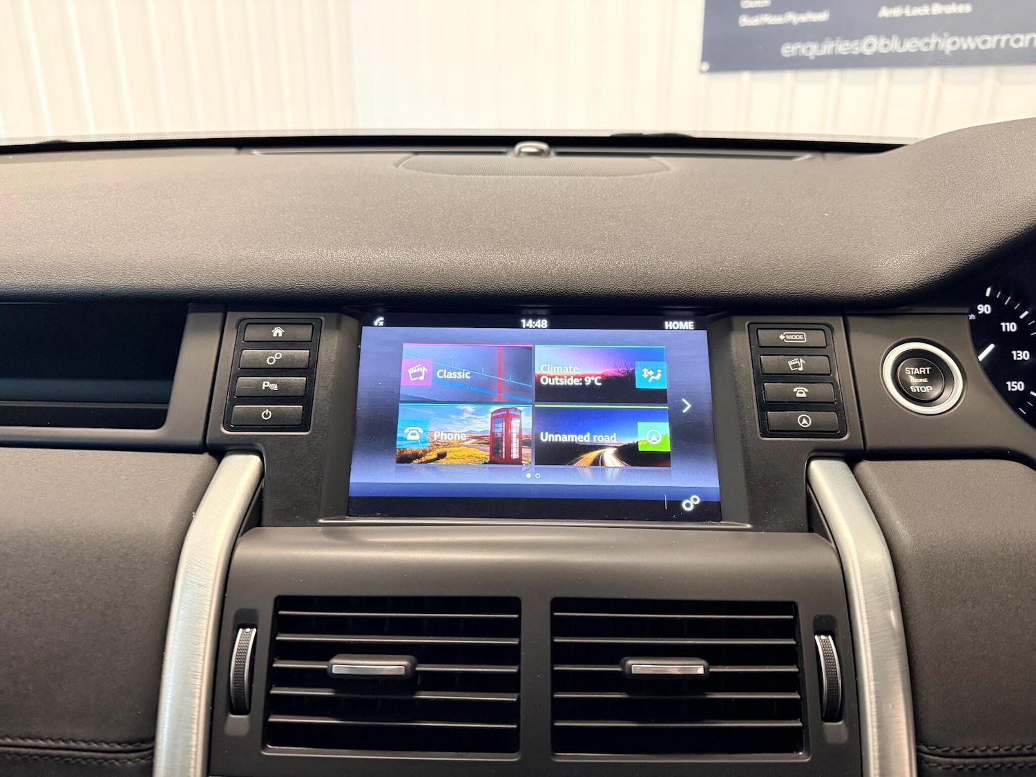 Used Land Rover Discovery Sport 2016 for sale - 76953292: Photo 29