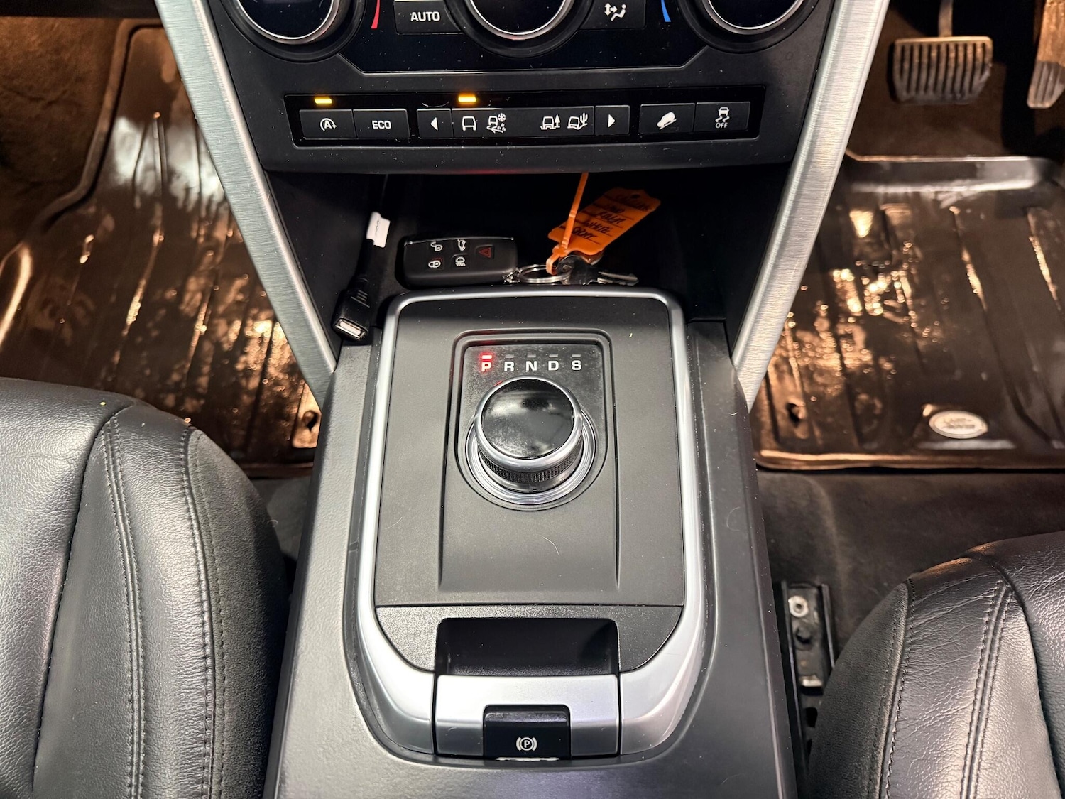 Used Land Rover Discovery Sport 2016 for sale - 76953292: Photo 33